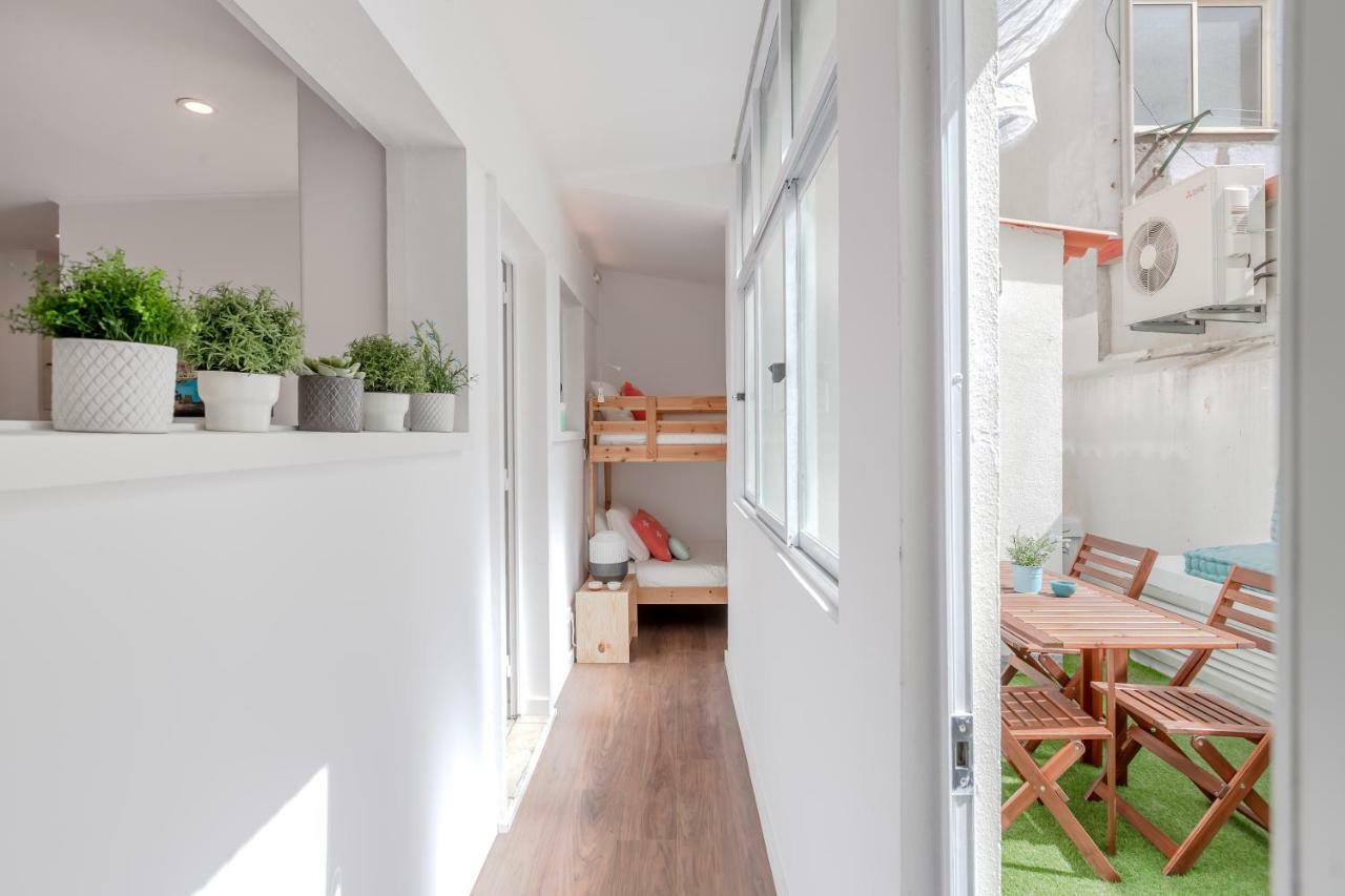 Sunny Apartment With Patio, By Timecooler Lisboa Dış mekan fotoğraf