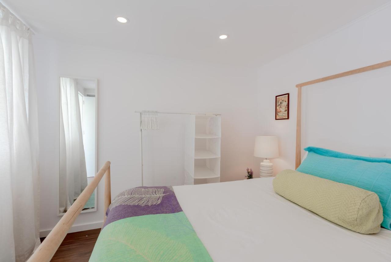 Sunny Apartment With Patio, By Timecooler Lisboa Dış mekan fotoğraf
